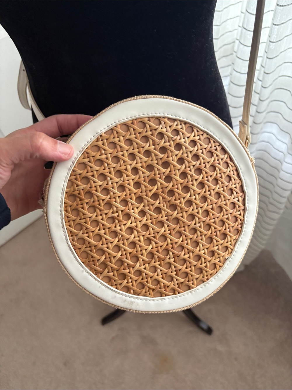 Round Woven Crossbody Bag in Cream and Tan - Picture 4 of 9
